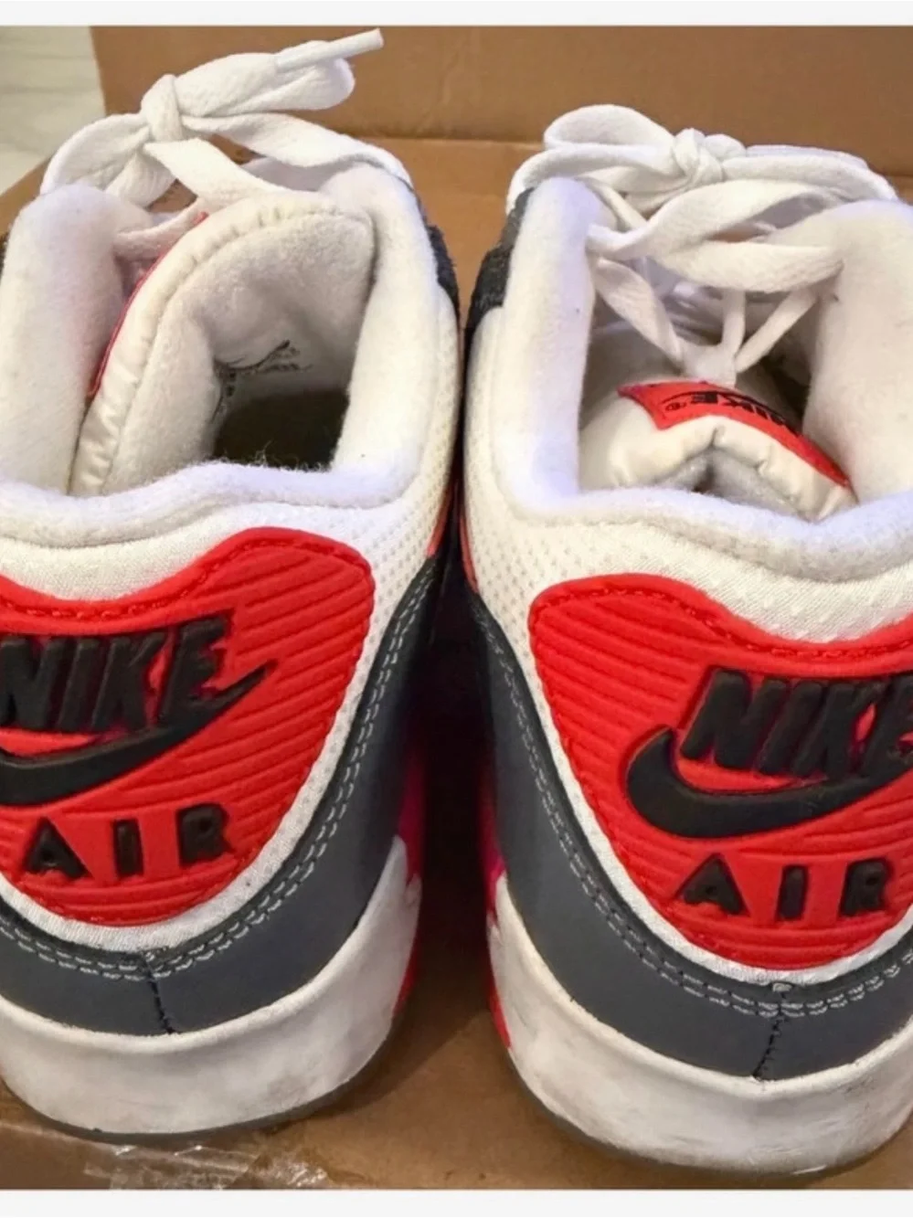 Nike Air Max 90 White & Red Sneakers with Gray Accents